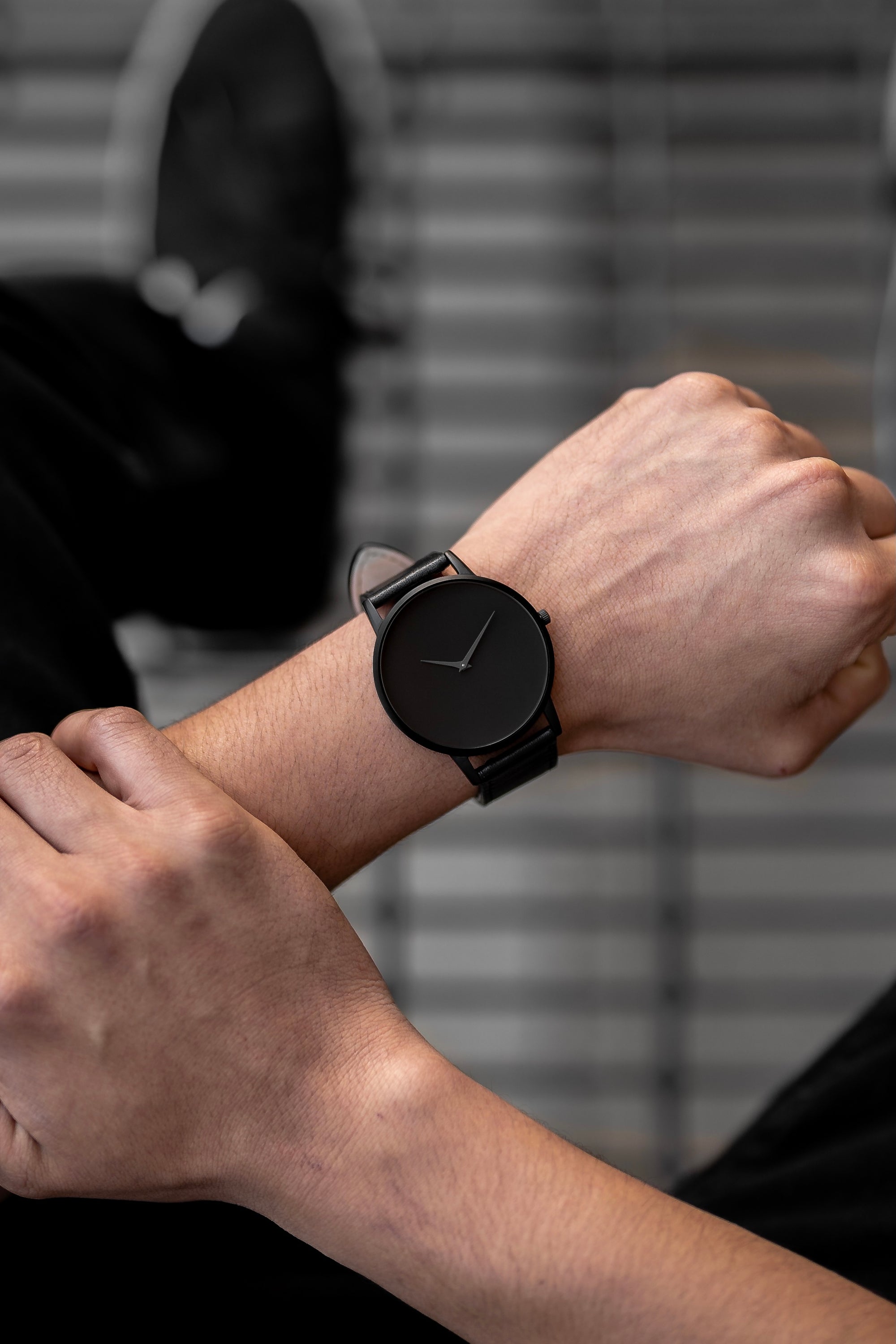 The Apollo - Mens watch 45mm Black Band Matte Black Case