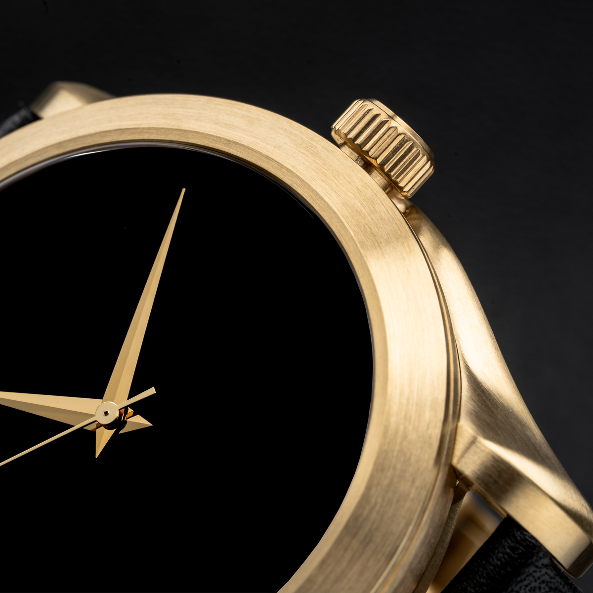 The Metis - Gold Case |  Black Dial | Black Leather Band